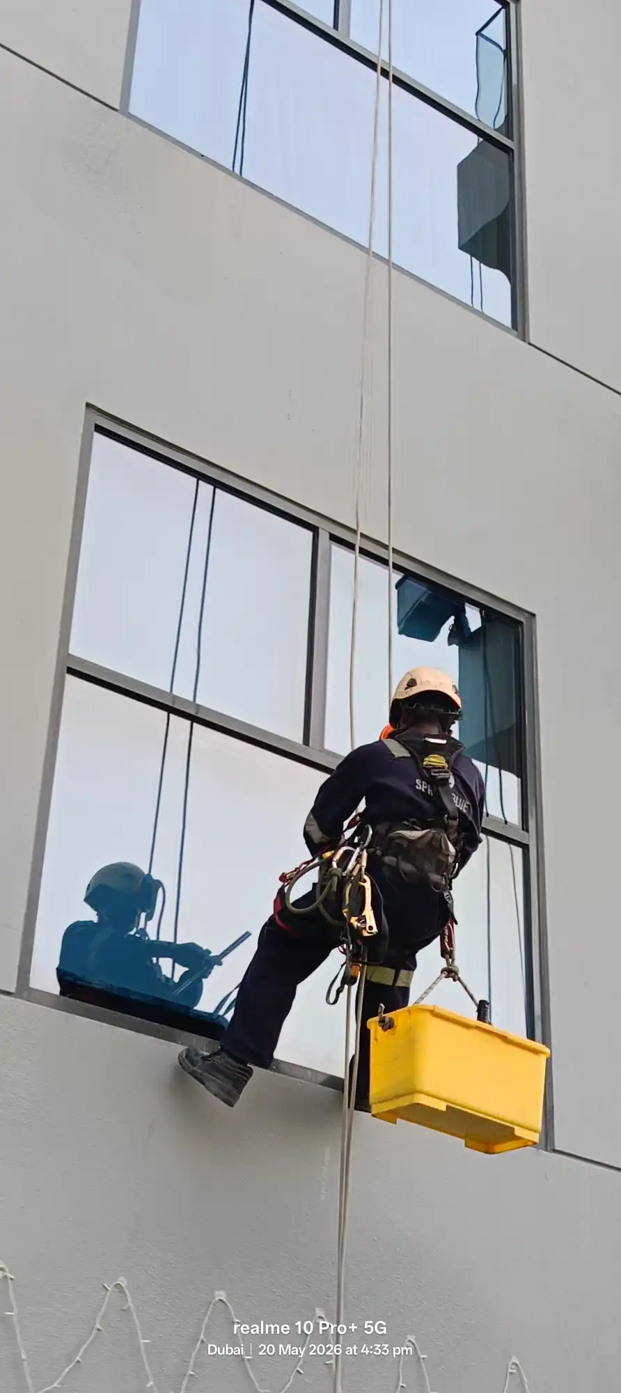 Spring Blue Cleaning Team Professional Commercial Dubai